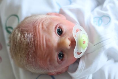 PROTOTYPE Ollie, Silicone Cuddle Head by Leeanne Kellond