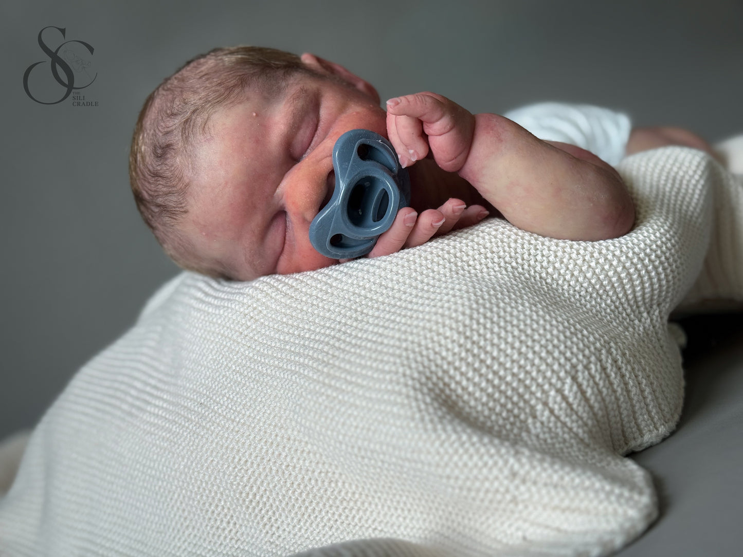 Full Body Silicone Ollie, sculpted by Mirte Kooi